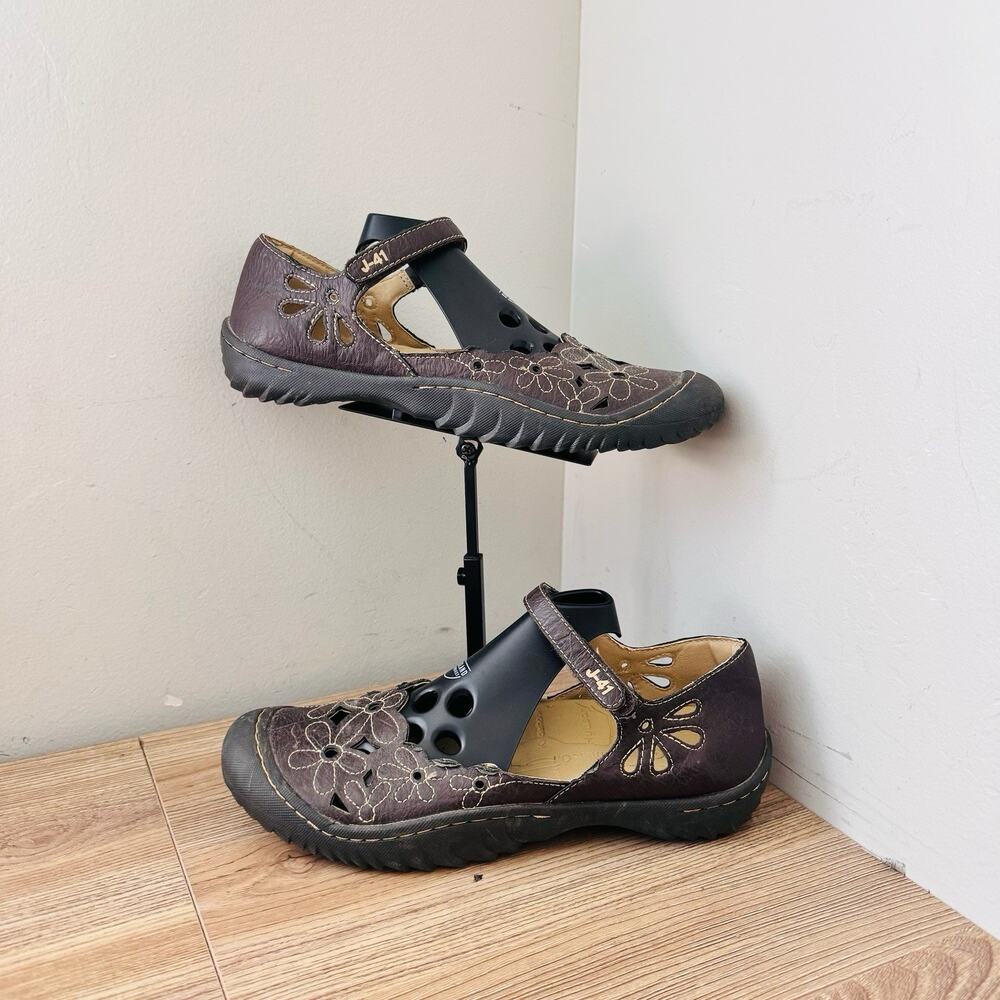 J-41 "Lotus" floral Mary Jane flats Brown Leather Women’s Size 10